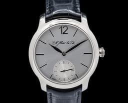 Endeavour Small Seconds 18k White Gold / Silver Argente Dial