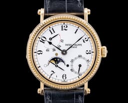 Moonphase 5015J Power Reserve 18k Yellow Gold Hobnail Bezel