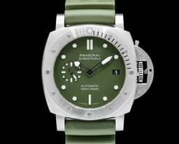 Submersible Verde Militare Stainless Steel 42MM LIMITED