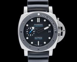 Luminor Submersible 42 3 Days Automatic SS Black Dial