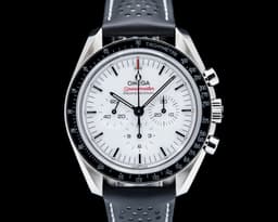 Speedmaster Professional Moonwatch SS White Dial 2025 UNWORN