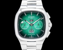 Seventies Chronograph Panorama Date SS Green Dial