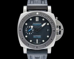 Luminor Submersible 42MM SS Black Dial